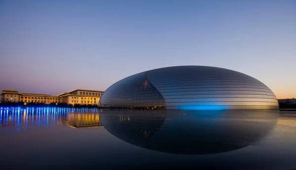 第四届当代值得关注的艺术家邀请展在国家大剧院开幕(图2)