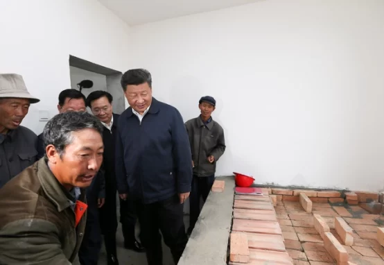 习近平青海考察第二天,谈易地扶贫、生态环境保护、清洁能源发展(图1) 习近平青海考察第二天,谈易地扶贫、生态环境保护、清洁能源发展(图1)