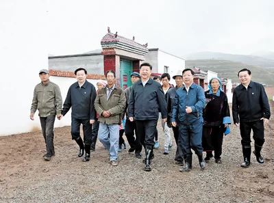 习近平:扶贫要“不破楼兰终不还”(图2) 习近平:扶贫要“不破楼兰终不还”(图2)