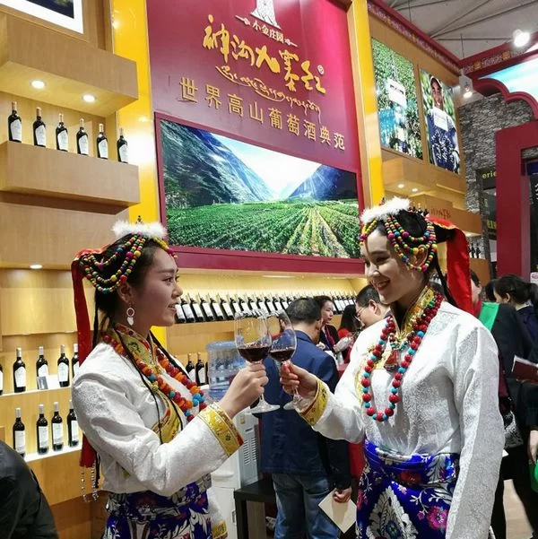 神沟九寨红:糖酒会上诠释“六不同”(图4) 神沟九寨红:糖酒会上诠释“六不同”(图4)