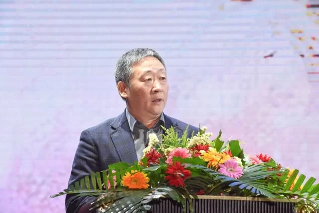 首届中国露酒高峰论坛亮点多:创领露酒新业态(图4) 首届中国露酒高峰论坛亮点多:创领露酒新业态(图4)