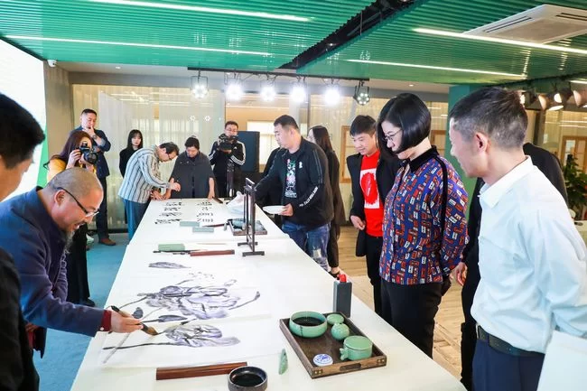 水城迁安展示周暨京迁文创产业协同发展论坛在京召开(图1)