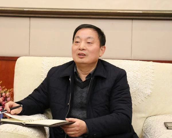 现代黄梅戏《一个都不能少》晋京演出取得圆满成功(图2) 现代黄梅戏《一个都不能少》晋京演出取得圆满成功(图2)