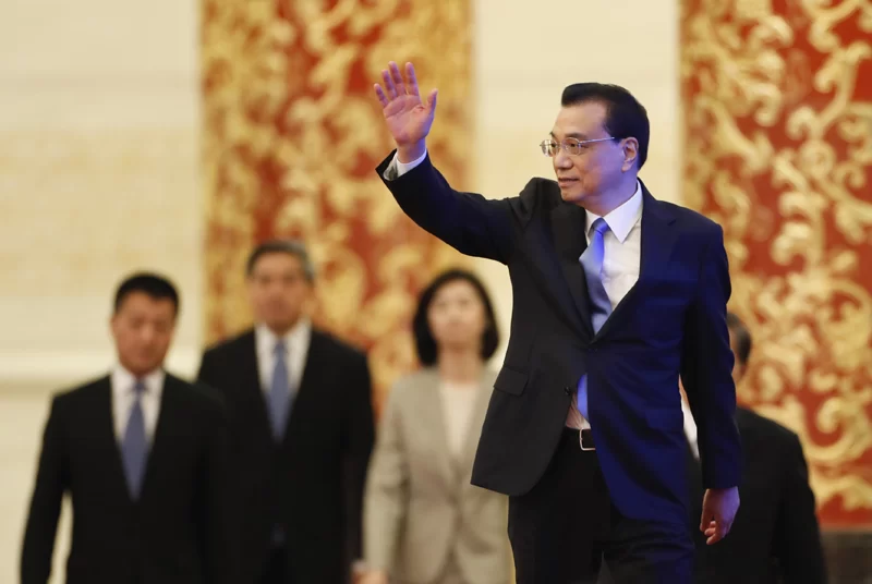 李克强记者会上释放什么样的经济信号?(图2) 李克强记者会上释放什么样的经济信号?(图2)