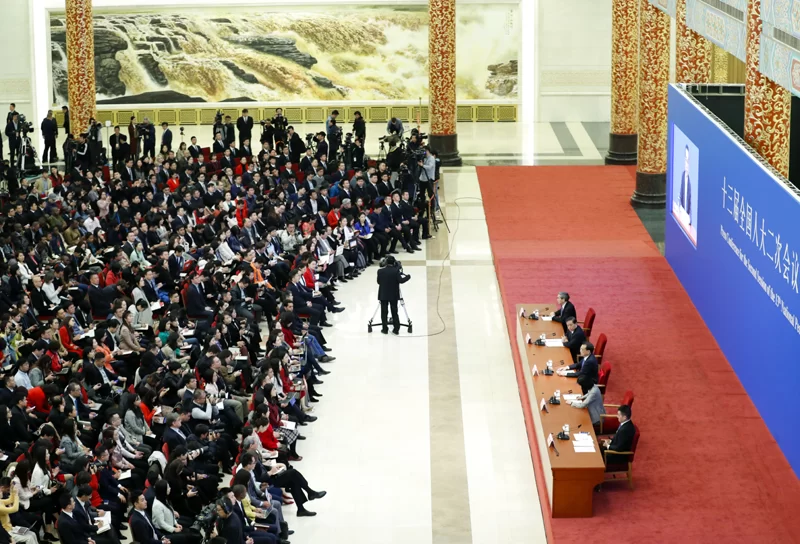 李克强记者会上释放什么样的经济信号?(图4) 李克强记者会上释放什么样的经济信号?(图4)