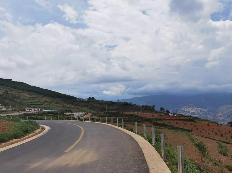 四川大凉山脱贫攻坚进入最后冲刺(图5) 四川大凉山脱贫攻坚进入最后冲刺(图5)