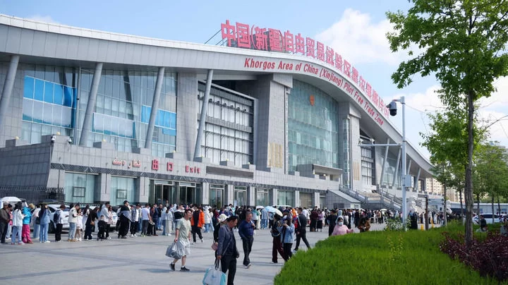 领航定向驾驭发展全局——习近平经济思想引领新时代经济工作述评之一(图4)