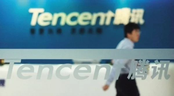 上市12年 腾讯成亚洲市值最大公司(图1) 上市12年 腾讯成亚洲市值最大公司(图1)
