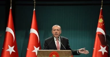 土耳其总统宣布土耳其进入“紧急状态”（图）