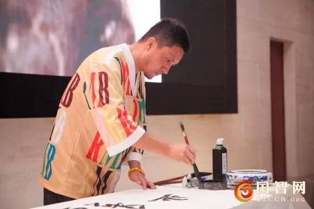 久光影业邀请徐悲鸿再传弟子武华兴在苏州举办艺术画展