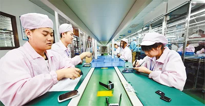 珠三角:部分产业转向内地 外来工还稳得住吗(图1) 珠三角:部分产业转向内地 外来工还稳得住吗(图1)