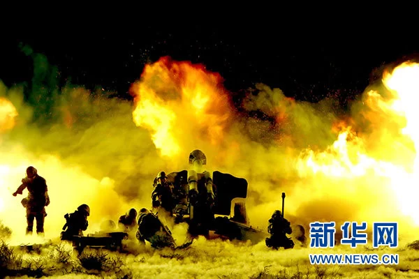 把血性基因注入官兵骨髓——感受新疆军区某步兵师的使命担当(图3) 把血性基因注入官兵骨髓——感受新疆军区某步兵师的使命担当(图3)