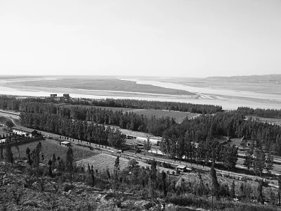 构建“大水大绿大空间”的生态格局 构建“大水大绿大空间”的生态格局(图1)