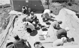 河北怀来出土2千多件石制品等 含鸵鸟蛋壳串珠 河北怀来出土2千多件石制品等 含鸵鸟蛋壳串珠(图1)