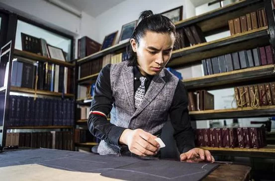 VK男士生活空间全国招商加盟启动(图8) VK男士生活空间全国招商加盟启动(图8)