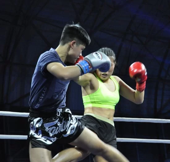 决战“香城” 昆仑决中泰拳王争霸赛成都开赛(图5) 决战“香城” 昆仑决中泰拳王争霸赛成都开赛(图5)