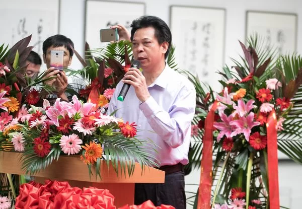 “翰墨情缘 畅写人生——谢金龙书法展”在京开幕(图5) “翰墨情缘 畅写人生——谢金龙书法展”在京开幕(图5)