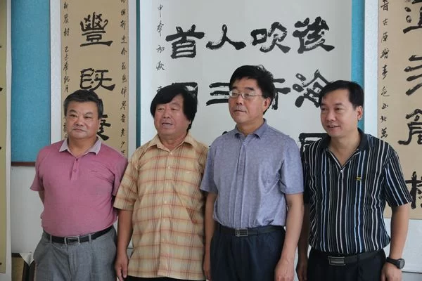 贾文龙书法集发行仪式暨“一带一路”墨韵展在京举办(图5) 贾文龙书法集发行仪式暨“一带一路”墨韵展在京举办(图5)