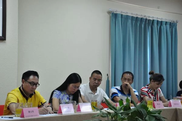 上海公益健康服务将率先入驻成都 成为成都百姓“贴心管家”(图3) 上海公益健康服务将率先入驻成都 成为成都百姓“贴心管家”(图3)