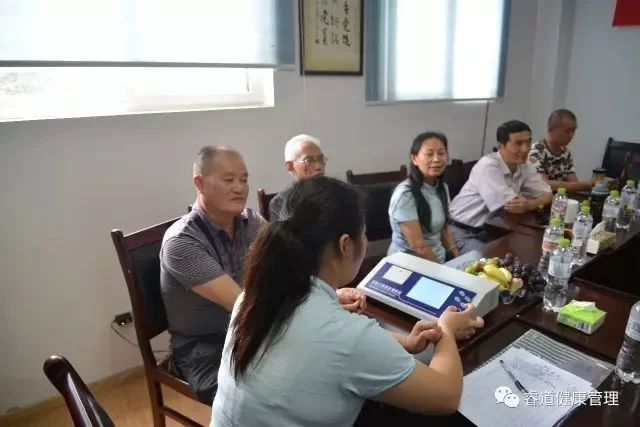 庆八一:“展示戎装风采 · 寄我军旅情怀”(图5) 庆八一:“展示戎装风采 · 寄我军旅情怀”(图5)