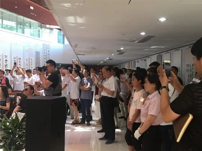 “八一梦,剑笔丹心”——刘参书画印作品展在宁波开幕(图5) “八一梦,剑笔丹心”——刘参书画印作品展在宁波开幕(图5)