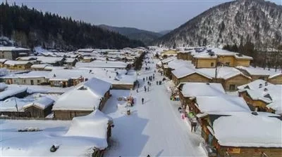 最好的毕业礼物:成都大学生耗时一年航拍中国(图1) 最好的毕业礼物:成都大学生耗时一年航拍中国(图1)
