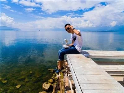 最好的毕业礼物:成都大学生耗时一年航拍中国(图2) 最好的毕业礼物:成都大学生耗时一年航拍中国(图2)