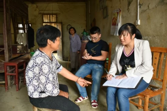 湖南:大起底大督办大通报 剑指"雁过拔毛"式腐败(图1) 湖南:大起底大督办大通报 剑指"雁过拔毛"式腐败(图1)