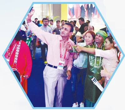 云南 大开放正当时(开放)——访云南省省长阮成发(图3) 云南 大开放正当时(开放)——访云南省省长阮成发(图3)