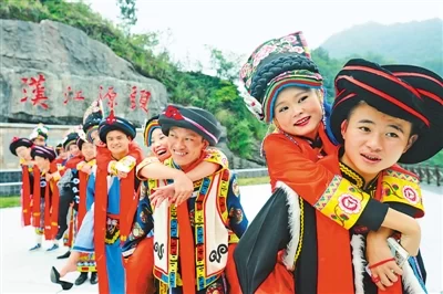 落实“五个扎实” 推进跨越发展(仓廪丰实)(图2) 落实“五个扎实” 推进跨越发展(仓廪丰实)(图2)