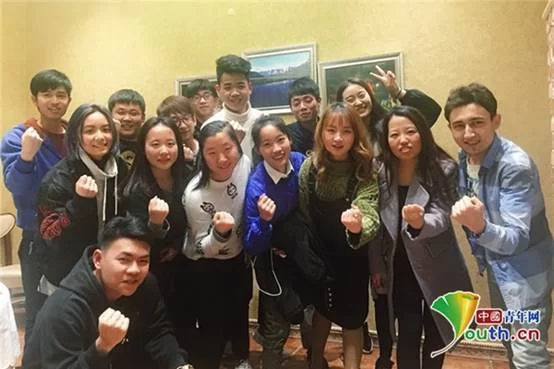 新疆好青年米拉迪力:要告诉外界一个真正的新疆(图3) 新疆好青年米拉迪力:要告诉外界一个真正的新疆(图3)