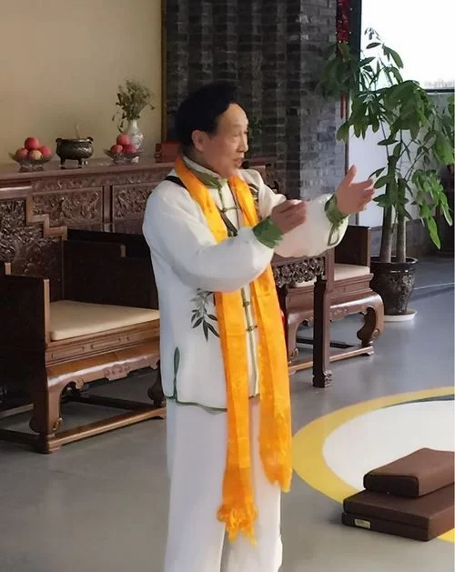 中华五环养生长寿功首期初级班在成都三丰太极堂圆满落幕(图2) 中华五环养生长寿功首期初级班在成都三丰太极堂圆满落幕(图2)