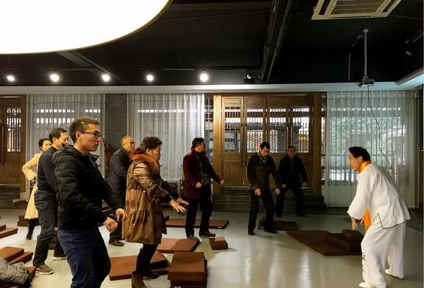 中华五环养生长寿功首期初级班在成都三丰太极堂圆满落幕(图4) 中华五环养生长寿功首期初级班在成都三丰太极堂圆满落幕(图4)