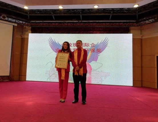 厉害了,85后海归美女硕士,竟然干出这等大事!(图4) 厉害了,85后海归美女硕士,竟然干出这等大事!(图4)