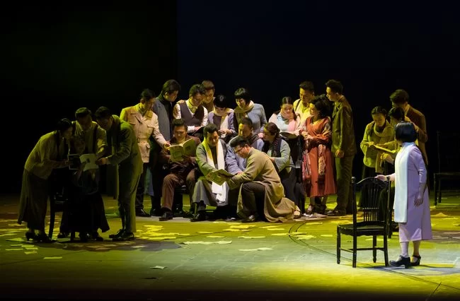 《青春之歌》亮相全国优秀民族歌剧展演(图3) 《青春之歌》亮相全国优秀民族歌剧展演(图3)