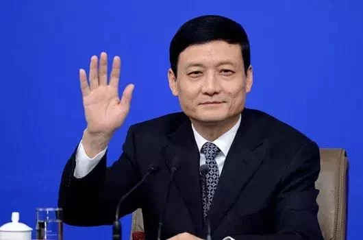 当前中国经济最热的问题,这六个人都说明白了(图3) 当前中国经济最热的问题,这六个人都说明白了(图3)