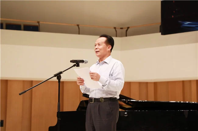 弘扬国医文化 再现艺术经典——好医生唱响“国医赞歌”(图1) 弘扬国医文化 再现艺术经典——好医生唱响“国医赞歌”(图1)