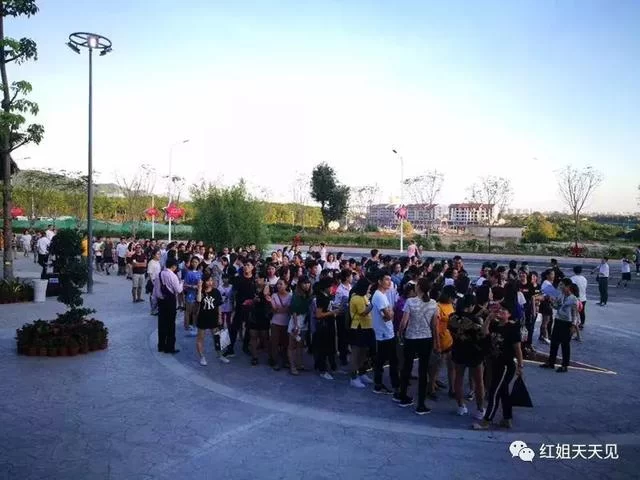 我不是女权主义者,但我依然想为她们唱曲赞歌(图9) 我不是女权主义者,但我依然想为她们唱曲赞歌(图9)