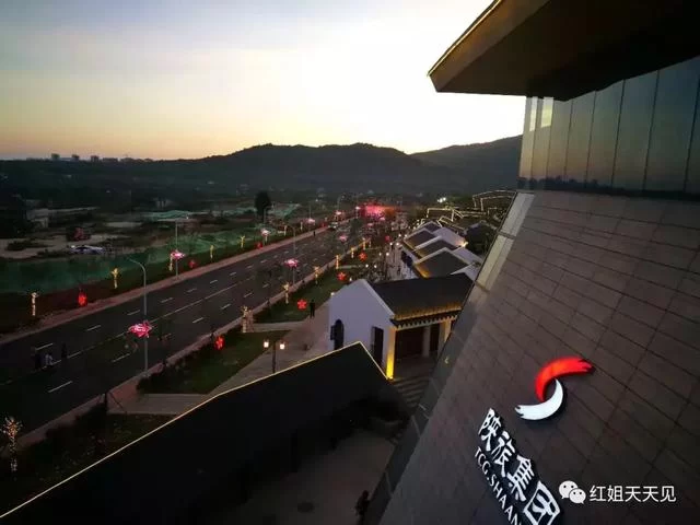 我不是女权主义者,但我依然想为她们唱曲赞歌(图8) 我不是女权主义者,但我依然想为她们唱曲赞歌(图8)