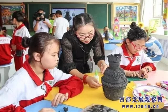 改革开放40年,陕西榆阳教育事业迈上新台阶(图2) 改革开放40年,陕西榆阳教育事业迈上新台阶(图2)