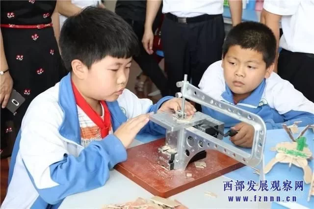 改革开放40年,陕西榆阳教育事业迈上新台阶(图3) 改革开放40年,陕西榆阳教育事业迈上新台阶(图3)