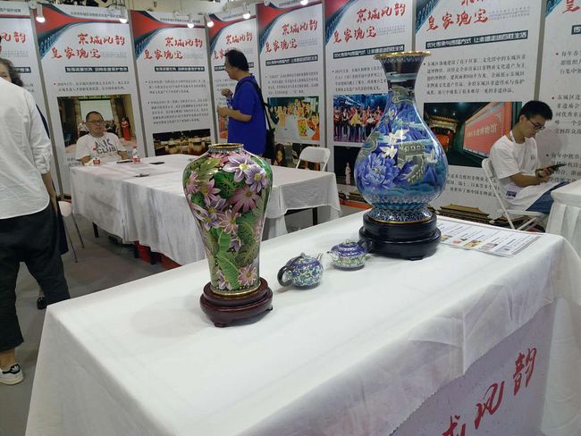 京城非遗人才创新发展联盟亮相北京文交会(图3) 京城非遗人才创新发展联盟亮相北京文交会(图3)