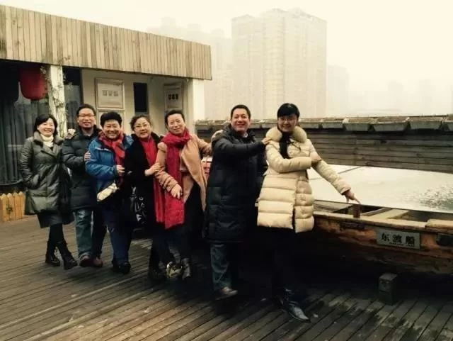 红孩《东渡东渡》获东方文艺奖(图1) 红孩《东渡东渡》获东方文艺奖(图1)