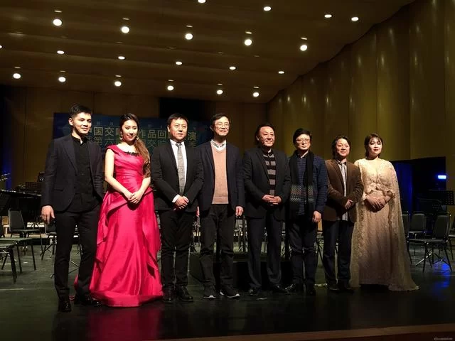 中国交响乐作品回顾展演暨第六届中国交响音乐季青岛闭幕(图9) 中国交响乐作品回顾展演暨第六届中国交响音乐季青岛闭幕(图9)
