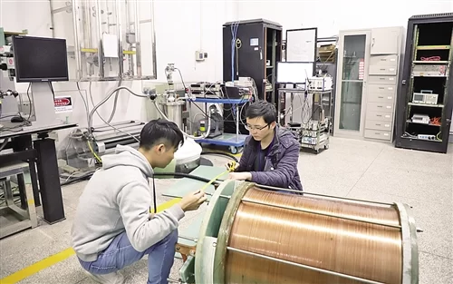 我国脉冲强磁场技术创两项世界纪录(图1) 我国脉冲强磁场技术创两项世界纪录(图1)