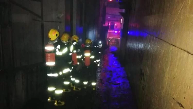 春节我在岗:陕西榆林消防支队的福尔摩斯——马磊(图2) 春节我在岗:陕西榆林消防支队的福尔摩斯——马磊(图2)