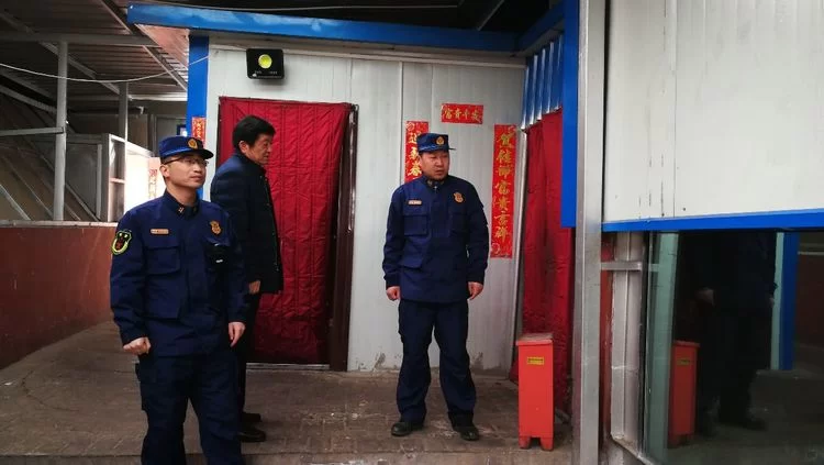 春节我在岗:陕西榆林消防支队的福尔摩斯——马磊(图8) 春节我在岗:陕西榆林消防支队的福尔摩斯——马磊(图8)