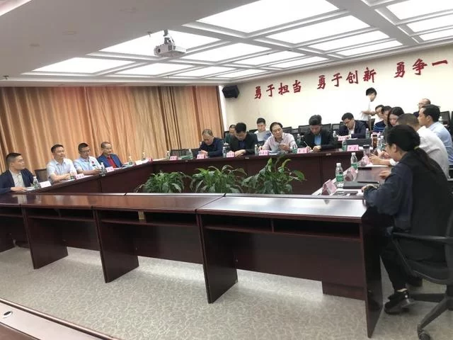 产业资本聚官盛 返乡共建新广安——匡建华率产业联盟考察团赴广安官盛新区考察(图4) 产业资本聚官盛 返乡共建新广安——匡建华率产业联盟考察团赴广安官盛新区考察(图4)