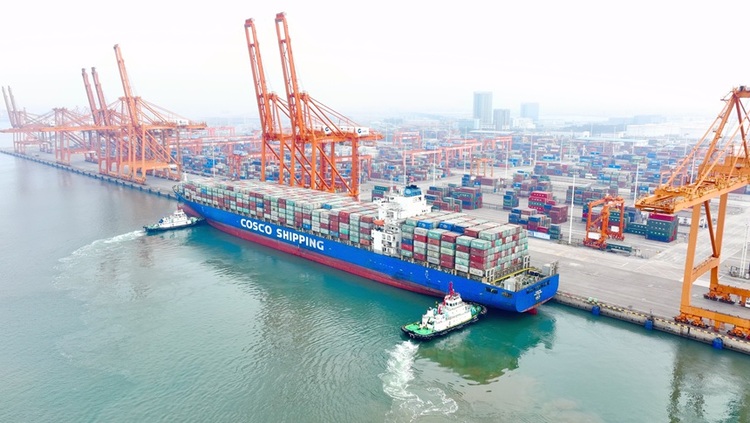西部陆海新通道铁海联运发送货物同比增幅64.8%(图1)