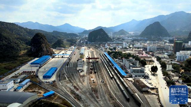 新华全媒+丨广西提升西部陆海新通道枢纽作用(图1)